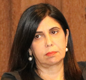 אספרנצה אלון כלבת שטן שונאת גברים מדופלמת ממכללת מנגלה