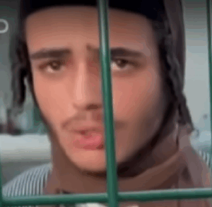 נער צעיר מקהילת לב טהור