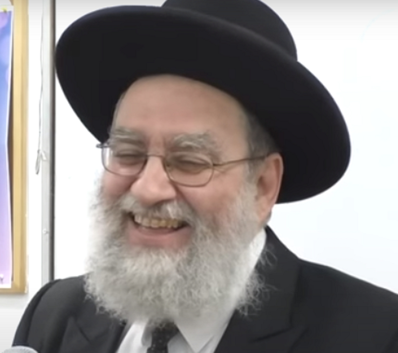 אריאל אדרי דיין בן עמלק בראש בית הדין היהודי לשיקום זונות בבאר שבע