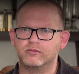 אביעד גליקמן עשה יחסי ציבור לחברו הנוכל עמיקם הדר