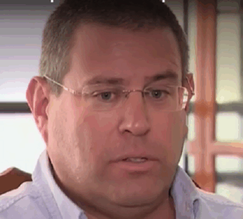 עמיקם הדר מכר את הלקוחות לרווחה בידיעת השופטות