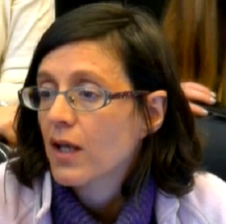 לילך ווגנר יעוץ וחקיקה בניחוח כוס ומנוש פמיניסטי