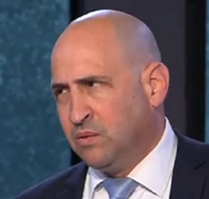 אורון שוורץ סידר ליזיז שלו שאול גנון פיצוי מאות אלפי שח