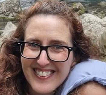 אפרת גולדשטיין רוזן פרקליטה בשירות הבוגדים ואנשי מחדל הנוחבה