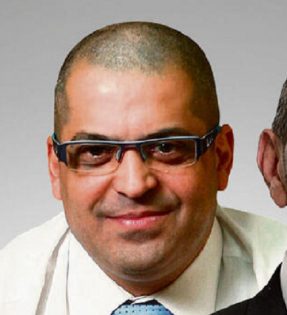 רונן שחר הואשם בביצוע בצוותא עם אורן קובי ובסוף מההר יצא עכבר