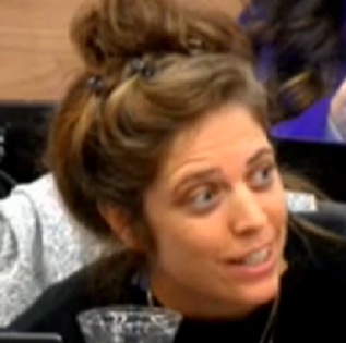 אפי טפליץ מלכת החדירות של הגראס והטלגראס