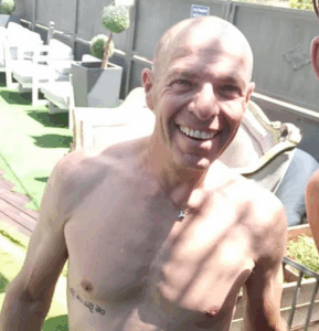 בועז קניג הביא לסרסורית עינת הראל רק 3 שנים