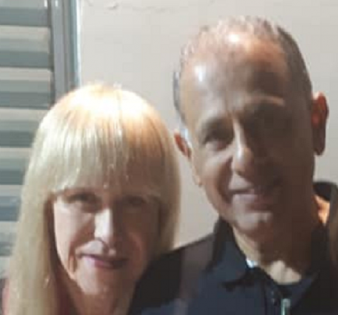 אבשלום אחרק עושה חיים עם הקוקסית שני רופא אהוד רופא דיספוריה חרמנית