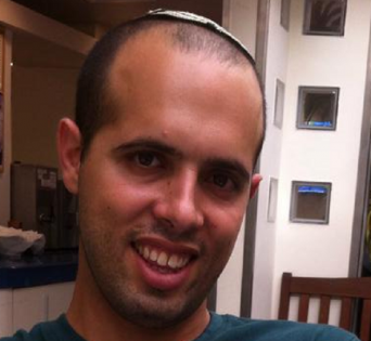 צביאל גנץ ב 2014 כשעבד בהנהלת בתי המשפט