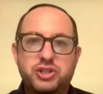 צביקה קליין העורך הראשי של ג'רוזלם פוסט נסע לקטאר על חשבון פרספשן