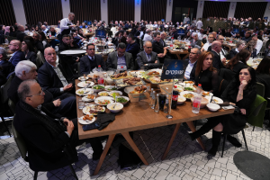 ארוחת שוחד מפוארת למוסלמים שמצביעים לתמי אולמן 2015