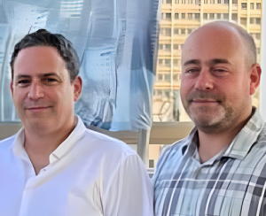 ערן גולן עם יזיזו הרעיוני עמית בכר תומכים בחונטה השיפוטיזית