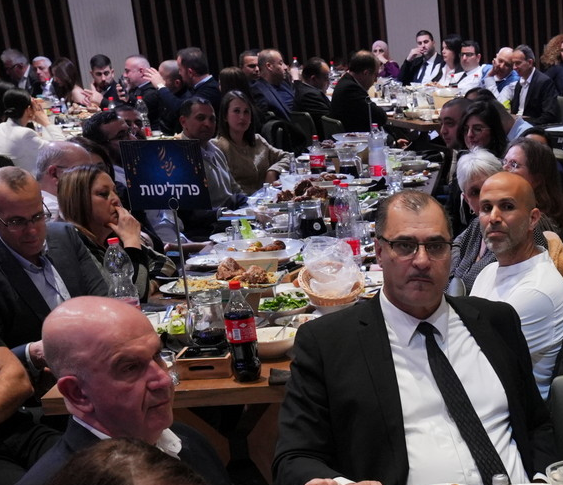 פרקליטים מוזמנים לארוחת רמדן מפוארת במימון תמי אולמן 2015