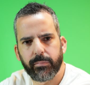 שמוליק ממן מעסיק את אלונה פלד כשרמוטה להשכרה לצורך דיבוב