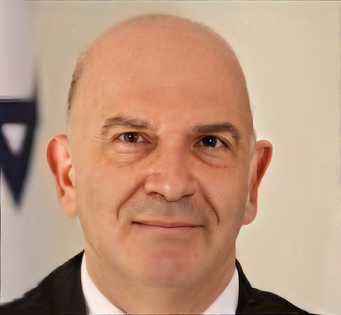 יוכי ספיר שופט שהוא פרקליט בנשמתו מזרגג נאשמים