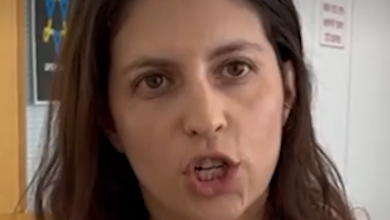 מירב בר פרקליטה חרמנית אוהבת זיקפות