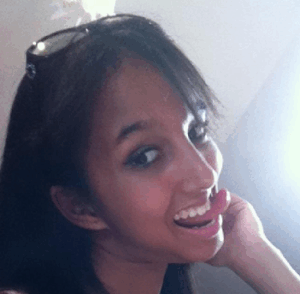 לירון קרייזל ב 2012 כשהשתתפה בצוות בידור פותמוביל אייל גולן