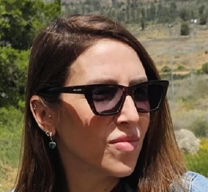 עוס רוני חן חוטפת ילדים בבאר שבע בהשראת הנוחבה