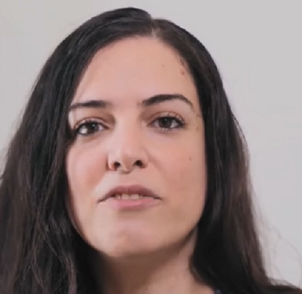 רז פיקו ברגמן פסיכולוגית קוקוריקו שמטפלת בהזזת עיינים מימין לשמאל