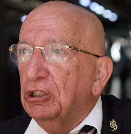 ששי גז איש קפלן לקקן פרקליטות מי הדביל שייקח אותו