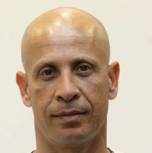 איציק סבן כלבלב שופרי של דוברות המשטרה