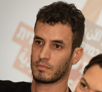 איתמר אבנרי אחד מ 72 הבתולים של הנוחבות