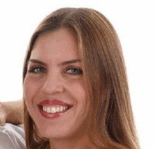 מאיה לדרמן תופרת תיקים ברשות הלבנת הון