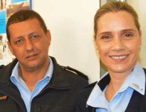 קרן מאור וידידה קאסם חלבי תופרים תיקים לגברים גרושים