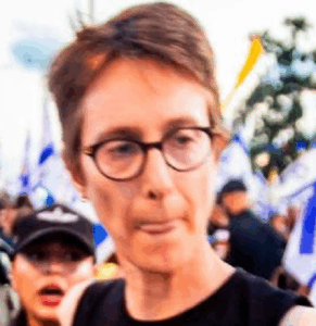 יולנדה יבור שואפת למלחמת אחים