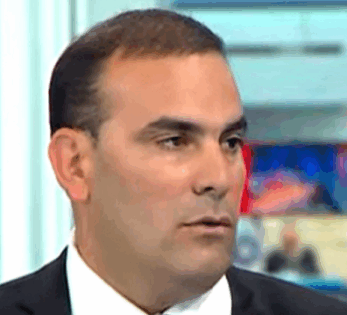 יריב ואקנין בטלוויזיה הוא מספר הפוך למה שהוא עושה בבית המשפט