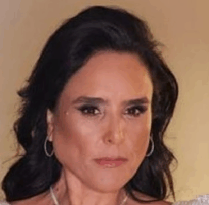 מיכל זגורי אשת יניב זגורי אוהבת גוצ'י דיור וזין עבה