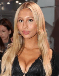 אן בלושינסקי ביצועי מין יפים בגיל 16 וחצי