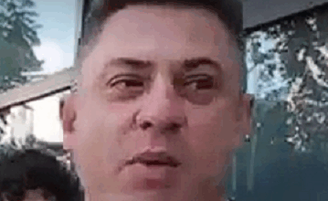 דים אמור סוכן הכפשות ואיומים לכל המרבה במחיר