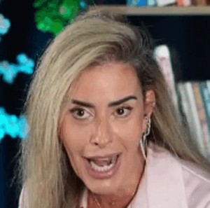 חני קורנז פמיניסטית רעילה בשירות מרכז רקמן