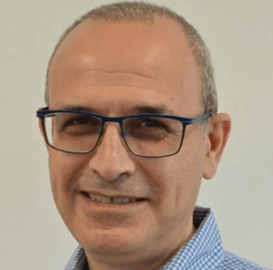 ניר בן משה הנוכל שהציל את אהוד אולמרט מאישומי פגיעה בביטחון המדינה