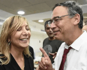 שתי קרציות פרקליטות בתמונה אחת שי ניצן ואמי פלמור