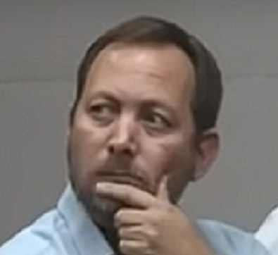 אסף תומר אחיה של הפצרית חולב מהפרקליטות 800000 שח במיקור חוץ