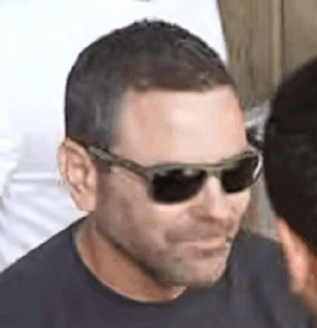 גיל ירושלמי סוגד לכוס של אשתו הפצרית יפעת תומר ירושלמי