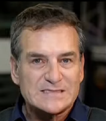 דמי קושמרו שיגל בהנאה את מיקי לוין