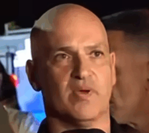 השוטר חיים סרגרוף נכשל בחיפושיו אחרי הטלפון של הפצרית