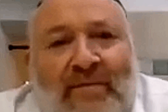 השופט ארנון קימלמן האבא מנגלה והאמא קתרין מקינון