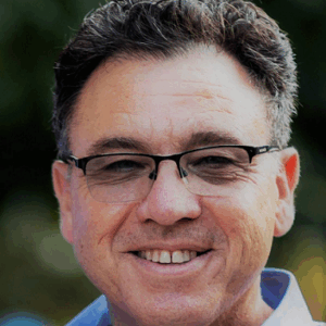 נועם עוזיאל כלבלבון תפירת תיקים במיסוי וכלכלה