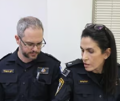 רונית בירס ורונן גינגולד חוקרים את השוחד של עמית בכר להסתדרות