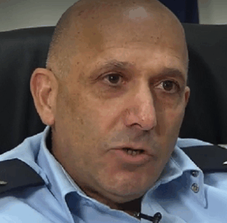 חיים ניסים שוטר כישלוני לא ידע לטפל בארגוני פשיעה