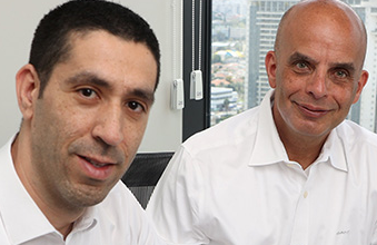 דן אלדד ומושיקו בפרץ בעד הסרבנות ואחים לנשק