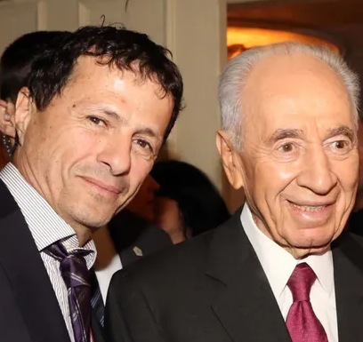 שמעון פרס עם אהוב נפשו אודי אנג'ל