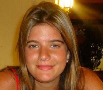 קארין פלגיר גם בגדה וגם תבעה כתובה