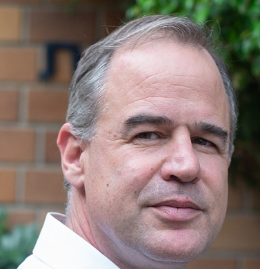 חיים ינקוביץ מייצג נערי ליווי שנכנסו לחובות הוצלפ