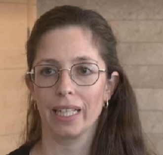 ענבר ריגר בהמת קפלן תופרת