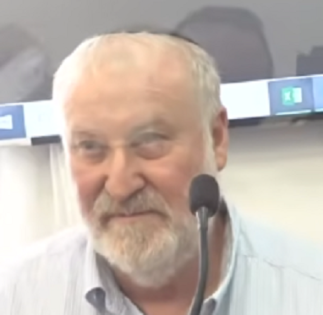 אביחי מנדלבליט הייתי בובה על חוט של שי ניצן